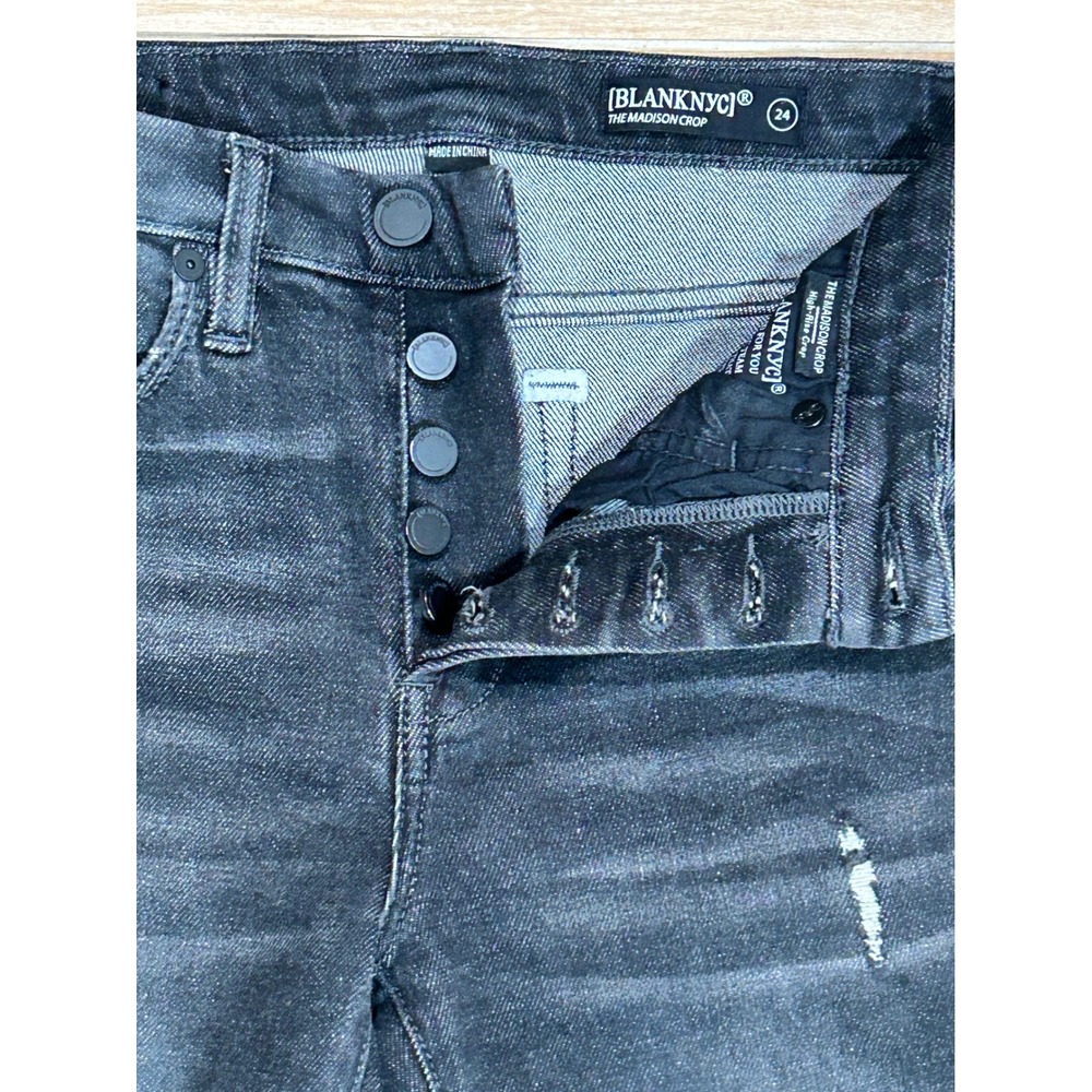 BLANKNYC The Madison Crop Distressed Blue Wash High‎ Rise Jeans - Size 24 - Picture 3 of 10
